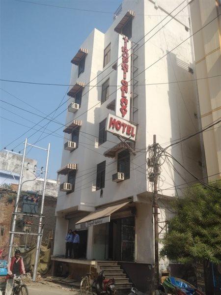 Townhouse 1182 Hotel Tirupati Galaxy Kanpur Exterior foto